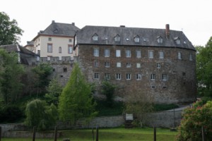 Canstein-Schloss1-Bubo